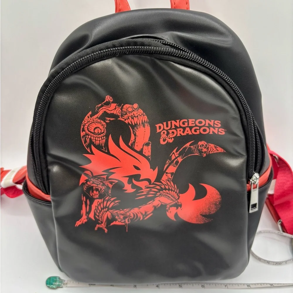 NWT FUN.com Exclusive Dungeons & Dragons Logo Mini Backpack FUN5083 Hasbro